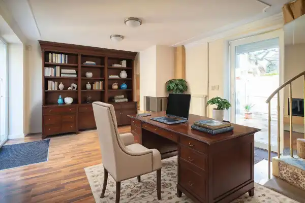 Kiadó üzlet, Budapest, II. kerület 4 szoba 120 m² 530 E Ft/hó